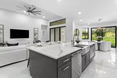 7868 Monarch Court, Delray Beach, FL 33446 - Photo 9
