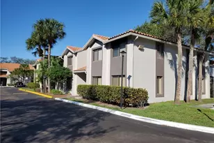 3246 Coral Lake Ln, Coral Springs, FL 33065 - Photo 1