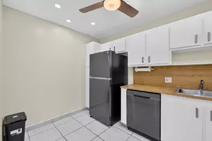 20301 W Country Club Dr, Aventura, FL 33180 - Photo 17
