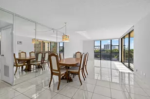 20301 W Country Club Dr, Aventura, FL 33180 - Photo 19