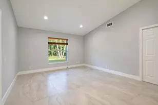 1185 Wild Cherry Ln, Wellington, FL 33414 - Photo 15