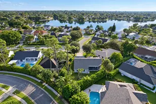 1185 Wild Cherry Ln, Wellington, FL 33414 - Photo 35