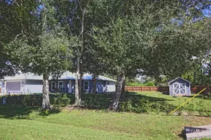 10526 Center Ave, Okeechobee, FL 34972 - Photo 3