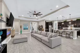 9228 Greenspire Ln, Lake Worth, FL 33467 - Photo 9