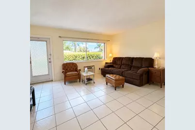 228 Northampton L #228, West Palm Beach, FL 33417 - Photo 3