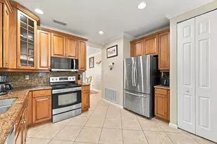301 Mulberry Grove Rd, West Palm Beach, FL 33411 - Photo 17
