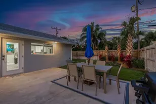 602 N 5th St, Lantana, FL 33462 - Photo 1