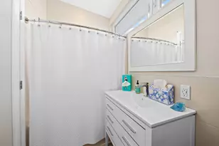 2208 Anchor Dr, Fort Lauderdale, FL 33316 - Photo 39