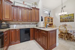 501 Lakeside Cir, Sunrise, FL 33326 - Photo 25