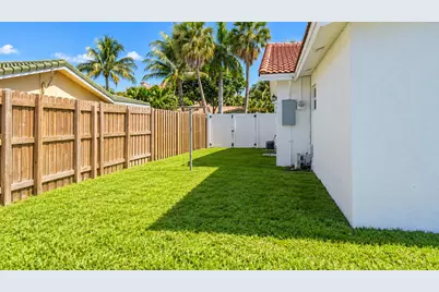 266 SW 12th Street, Boca Raton, FL 33432 - Photo 29