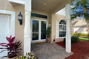 325 Berenger Walk, Royal Palm Beach, FL 33414 - Photo 5