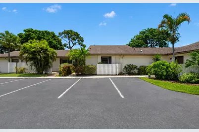 6102 Woodlake Boulevard, Greenacres, FL 33463 - Photo 3