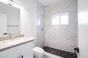 2284 NW 82nd St, Miami, FL 33147 - Photo 11