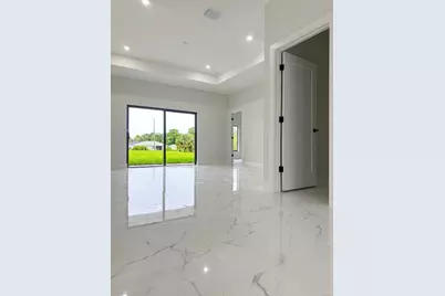 2405 Conway Avenue N, Lehigh Acres, FL 33971 - Photo 7