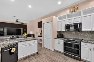 176 Orange Dr, Boynton Beach, FL 33436 - Photo 29