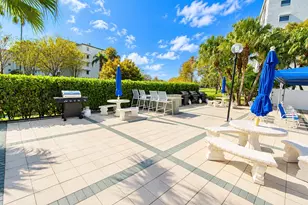 2230 N Cypress Bend Dr, Pompano Beach, FL 33069 - Photo 19