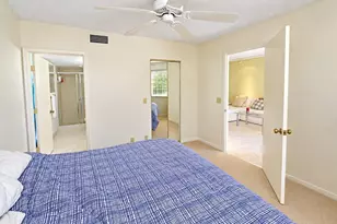 2230 N Cypress Bend Dr, Pompano Beach, FL 33069 - Photo 11