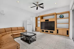 21262 Falls Ridge Way, Boca Raton, FL 33428 - Photo 9