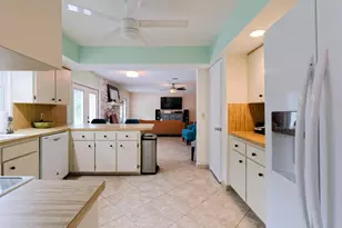 6922 150th Pl N, Palm Beach Gardens, FL 33418 - Photo 11