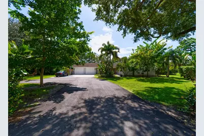 6922 150th Place N, Palm Beach Gardens, FL 33418 - Photo 3