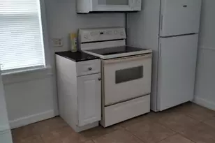 1831 Juno Rd, North Palm Beach, FL 33408 - Photo 5