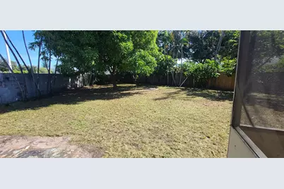 1769 Keenland Circle, West Palm Beach, FL 33415 - Photo 9
