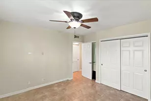 901 S Surf Rd, Hollywood, FL 33019 - Photo 17