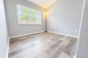 138 SW 159th Way, Sunrise, FL 33326 - Photo 7