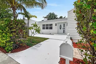 1201 N Ocean Breeze, Lake Worth, FL 33460 - Photo 1