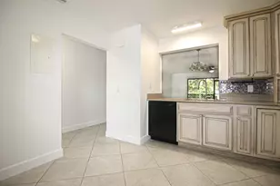 1303 Lakeview Dr E, Royal Palm Beach, FL 33411 - Photo 5