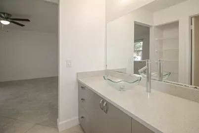 1303 Lakeview Drive E, Royal Palm Beach, FL 33411 - Photo 15