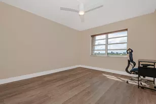 900 NE 18th Ave, Fort Lauderdale, FL 33304 - Photo 15