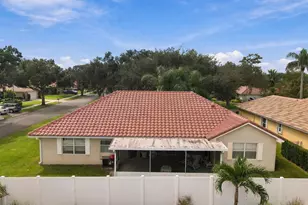 3705 Beachwood Dr, Delray Beach, FL 33445 - Photo 25