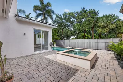 207 Isle Verde Way, Palm Beach Gardens, FL 33418 - Photo 49
