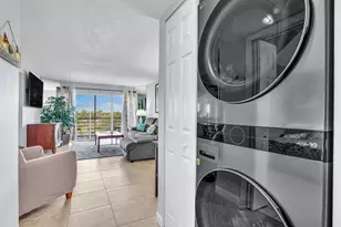 3959 Via Poinciana, Lake Worth, FL 33467 - Photo 29