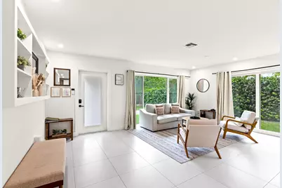 2417 NE 19th Avenue, Wilton Manors, FL 33305 - Photo 13