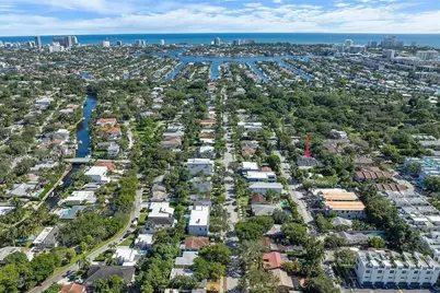 904 SE 12th Street, Fort Lauderdale, FL 33316 - Photo 1