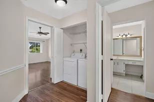 2047 Discovery Cir E, Deerfield Beach, FL 33442 - Photo 23