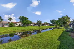 2047 Discovery Cir E, Deerfield Beach, FL 33442 - Photo 19