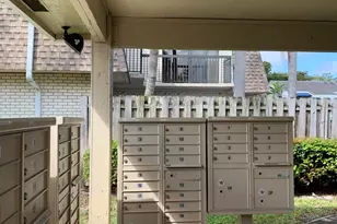 8115 SW 24th St, North Lauderdale, FL 33068 - Photo 23