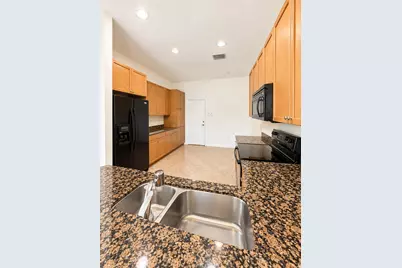 4730 S Prive Circle, Delray Beach, FL 33445 - Photo 3