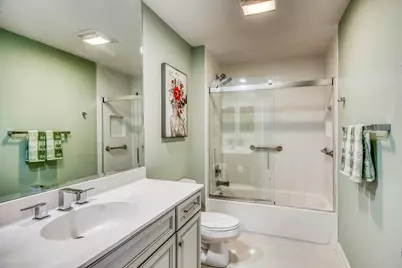 441 Bay Colony Drive N, Juno Beach, FL 33408 - Photo 17