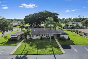 947 Circle Dr, Delray Beach, FL 33445 - Photo 13