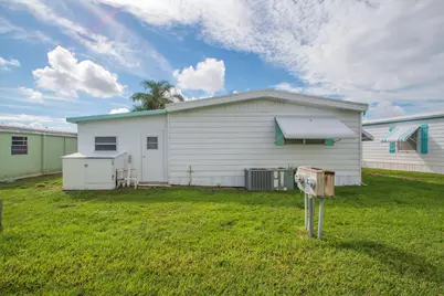 123 La Vaughn Circle, Jensen Beach, FL 34957 - Photo 23