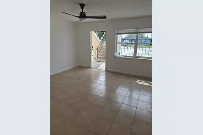944 W 10th Street #1, Riviera Beach, FL 33404 - Photo 7