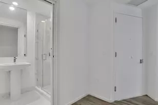 801 S Miami Ave, Miami, FL 33131 - Photo 13