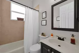 115 NW Berkeley Ave, Port Saint Lucie, FL 34986 - Photo 33