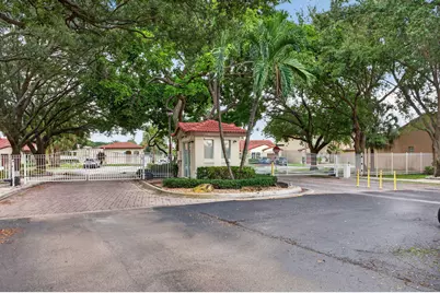 509 NW 36th Avenue, Deerfield Beach, FL 33442 - Photo 3
