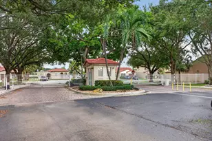 509 NW 36th Ave, Deerfield Beach, FL 33442 - Photo 3