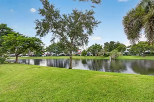 509 NW 36th Ave, Deerfield Beach, FL 33442 - Photo 5